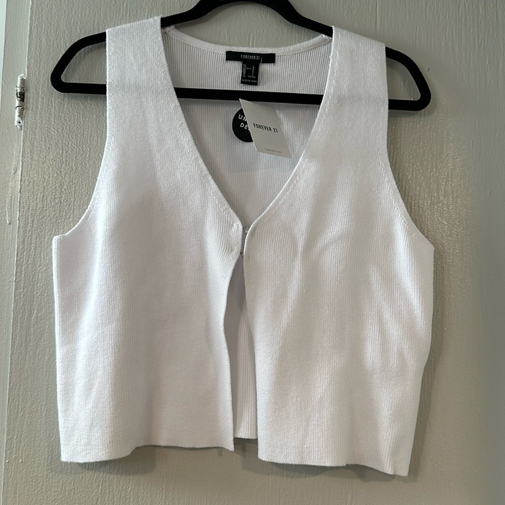 Cropped Sweater Vest